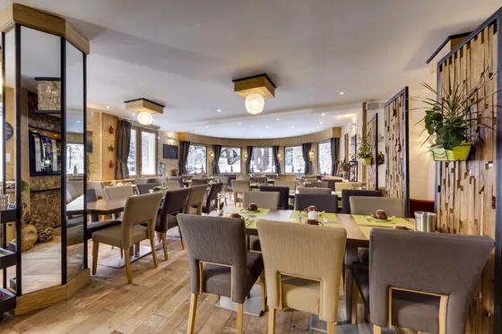 Salle petit déjeuner